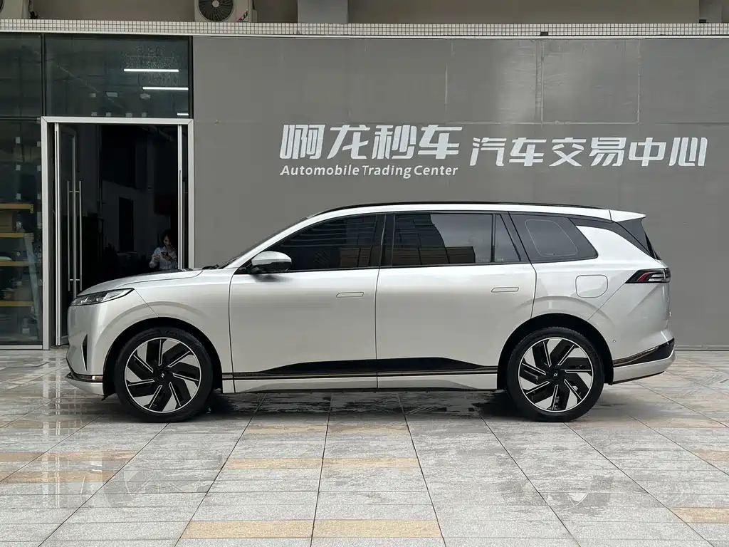 Dongfeng Yipai eπ008 2025 210 Ultra Ruyi Edition 5-Seater 2025 - thumbnail 18