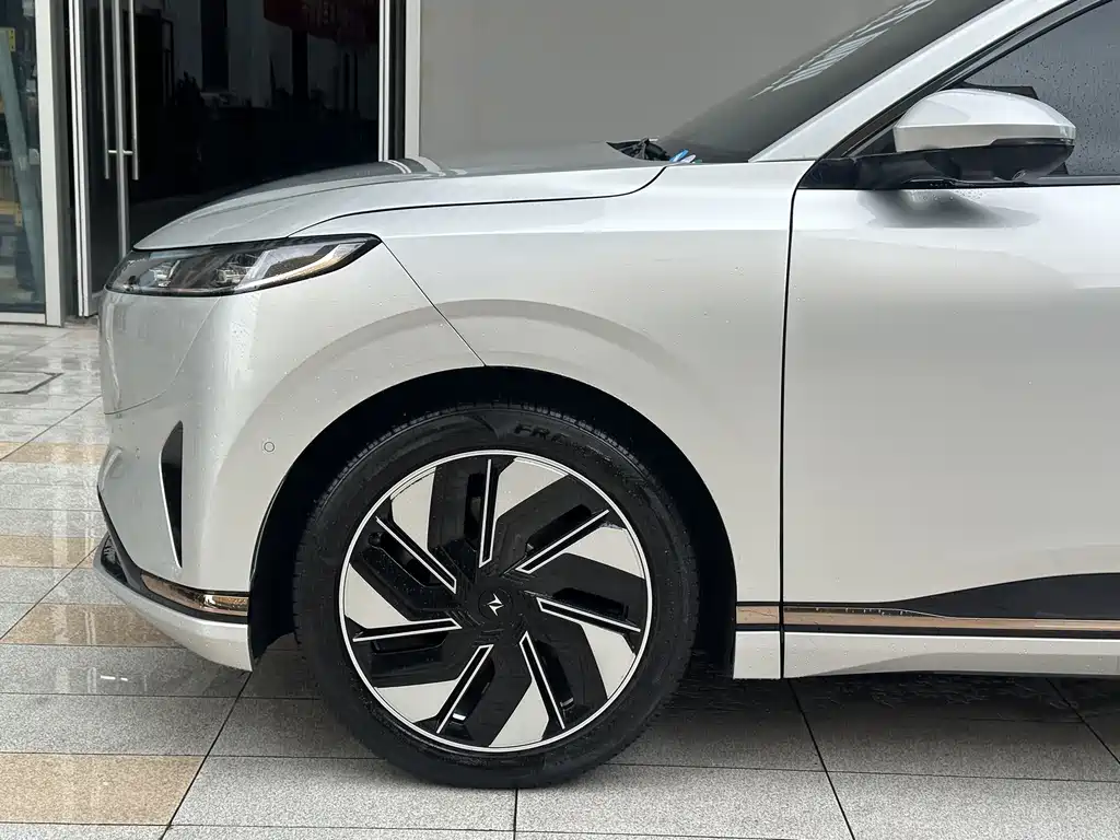 Dongfeng Yipai eπ008 2025 210 Ultra Ruyi Edition 5-Seater 2025 - thumbnail 21