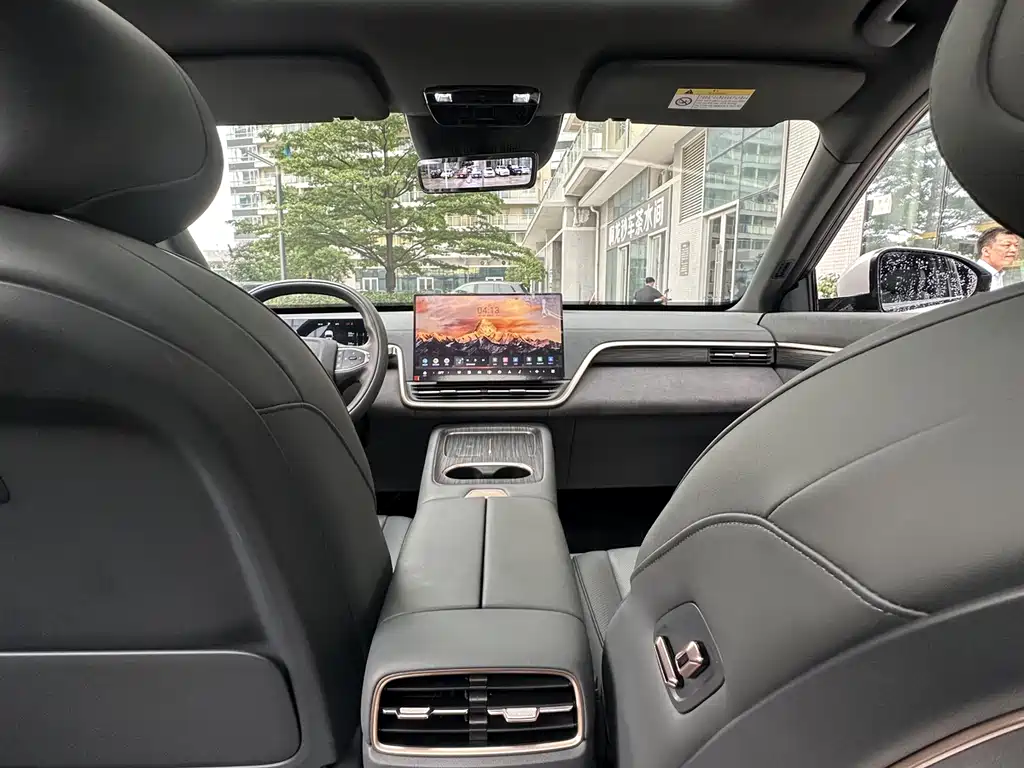 Dongfeng Yipai eπ008 2025 210 Ultra Ruyi Edition 5-Seater 2025 - thumbnail 25