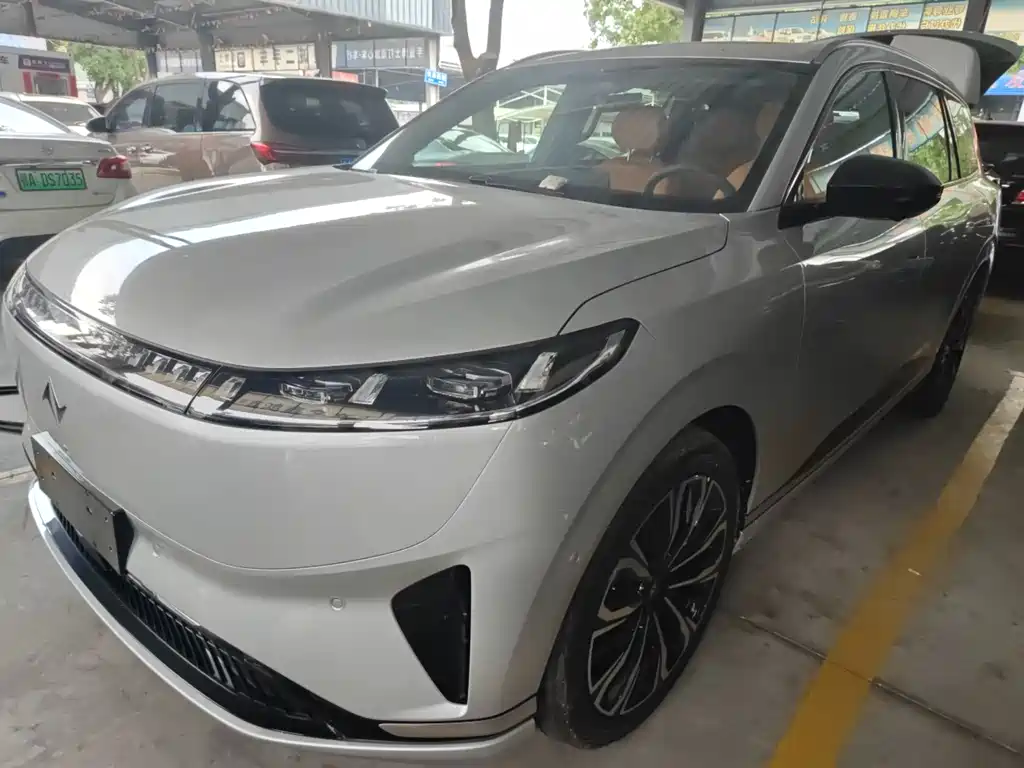 Dongfeng eπ eπ008 2026 EREV 6-Seater Jia Yue Edition 2026