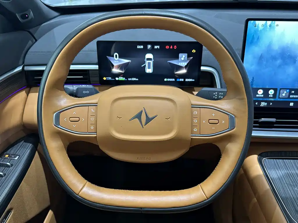 Dongfeng eπ eπ008 210Ultra EREV 2025 - thumbnail 4