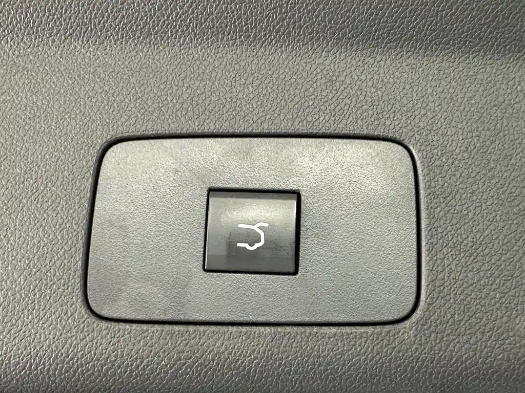 Dongfeng eπ eπ008 210Ultra EREV 2025 - thumbnail 28