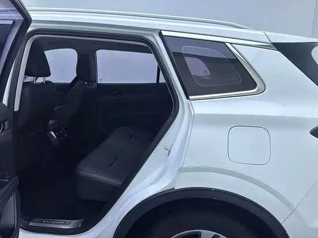 Ford Ford Equator Sport 2023 EcoBoost 170 Platinum 2023 - thumbnail 19