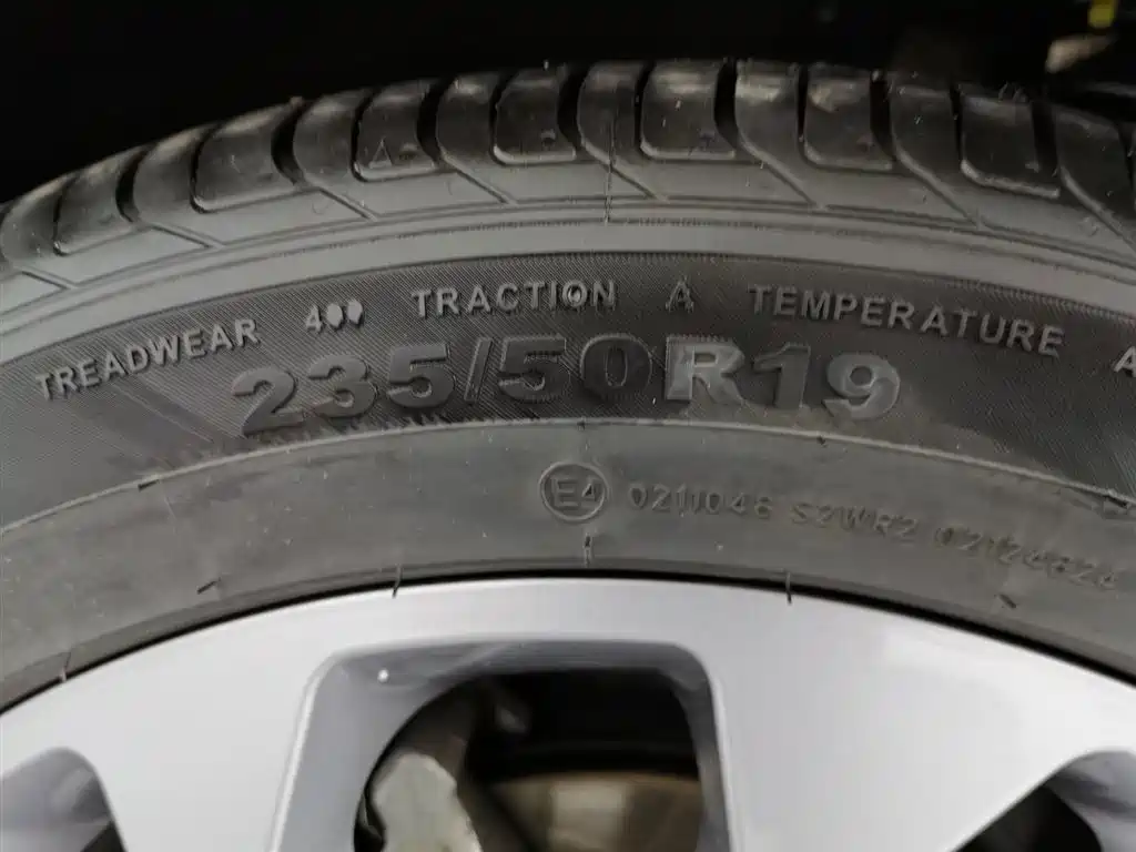 Ford Ford Equator 2021 EcoBoost 225 Zunling 7-Seater (2/2/3) 2023 - thumbnail 24