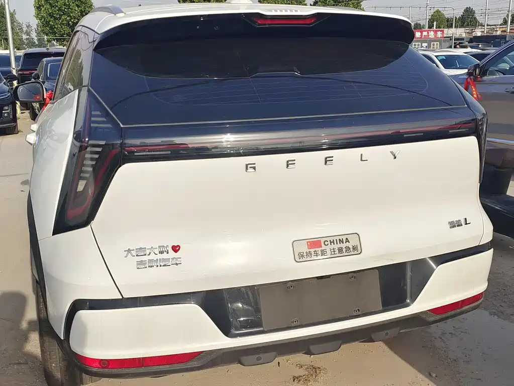 Geely Auto Geely Boyue L 1.5TD DCT Qicheng 2025 - thumbnail 5