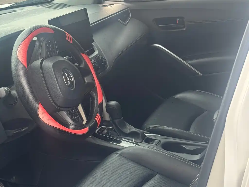 Toyota Corolla Cross 2.0L Pioneer Edition 2025 - thumbnail 6