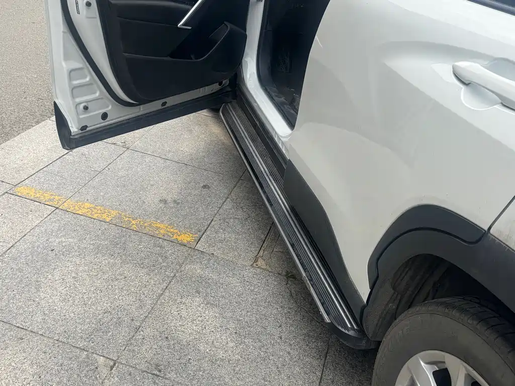 Toyota Corolla Cross 2.0L Pioneer Edition 2025 - thumbnail 12