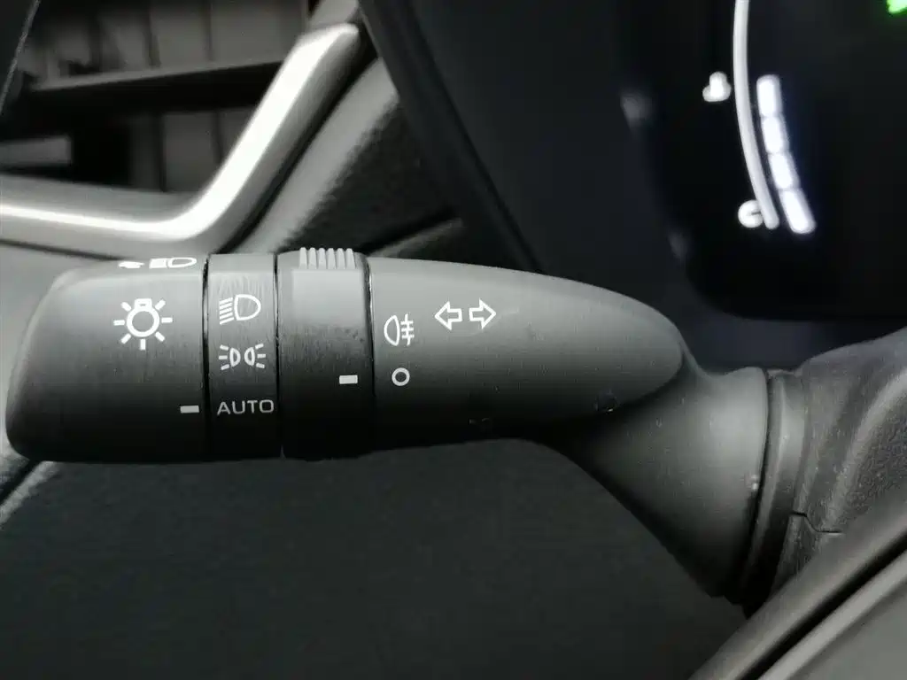 Toyota Toyota Corolla Cross 2024 2.0L Pioneer Edition 2024 - thumbnail 21