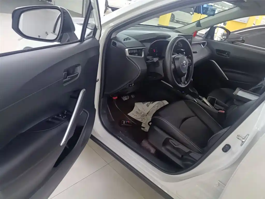 Toyota Corolla Cross 2.0L Pioneer 2024 - thumbnail 16