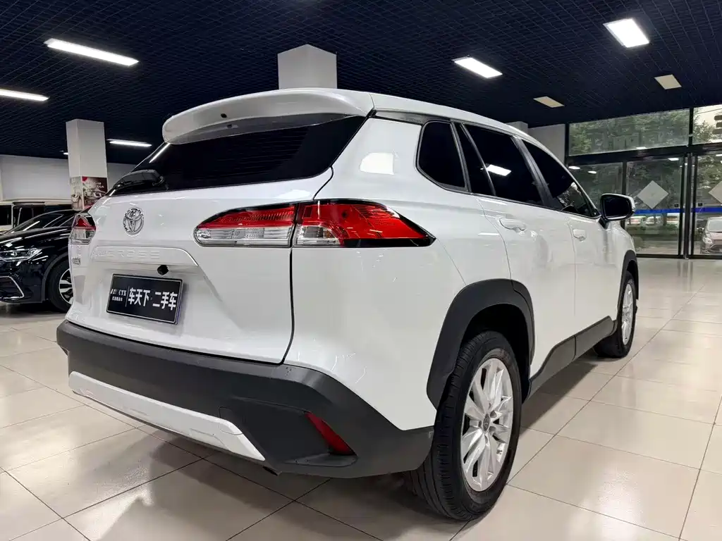 Toyota Corolla Cross 2.0L Pioneer Edition 2022 - thumbnail 6
