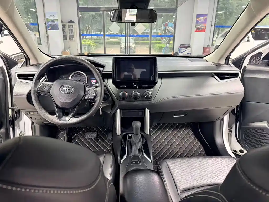 Toyota Corolla Cross 2.0L Pioneer Edition 2022 - thumbnail 10