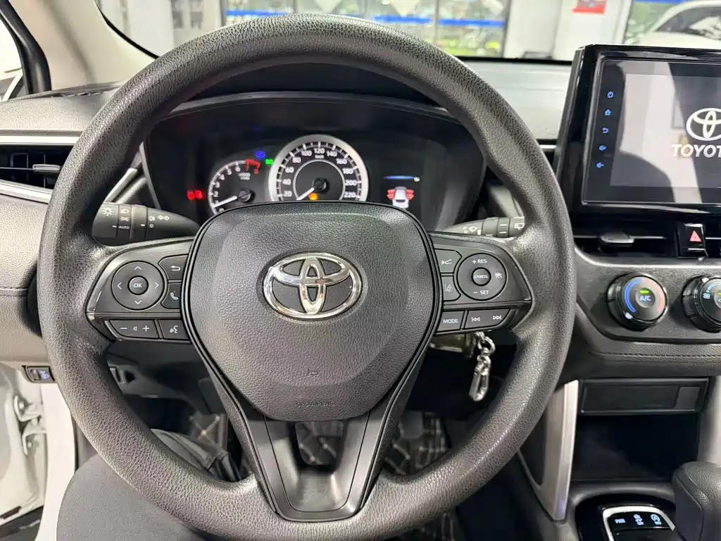 Toyota Corolla Cross 2.0L Pioneer Edition 2022 - thumbnail 12