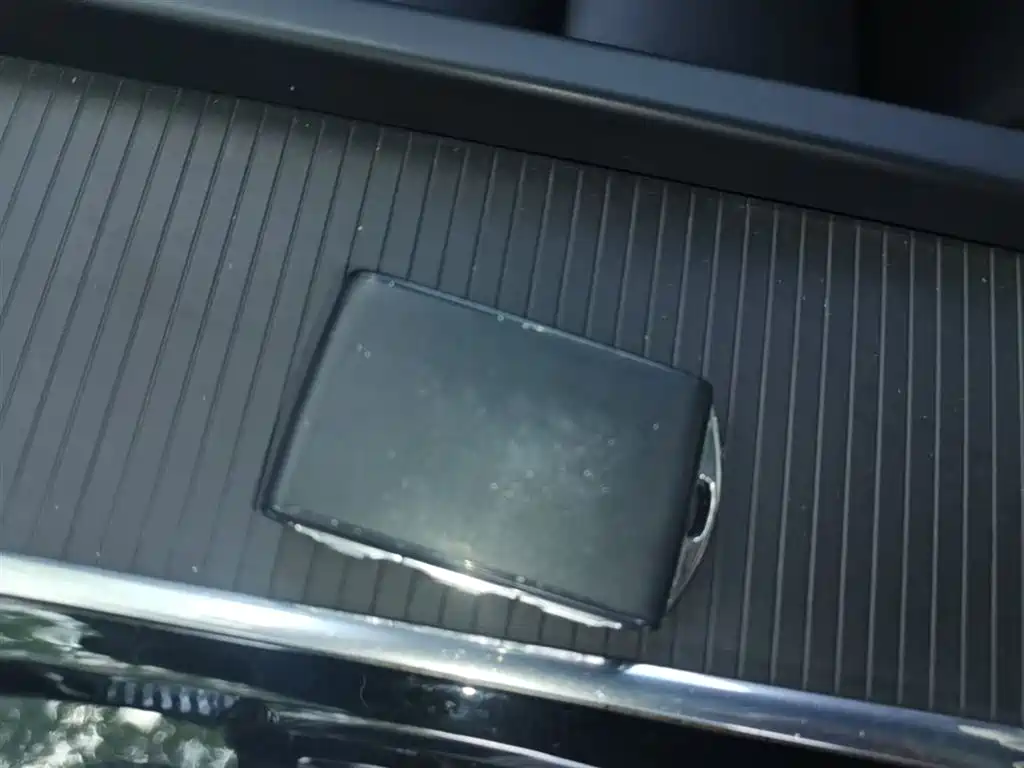Volvo Volvo XC60 2021 T5 AWD Momentum 2020 - thumbnail 9