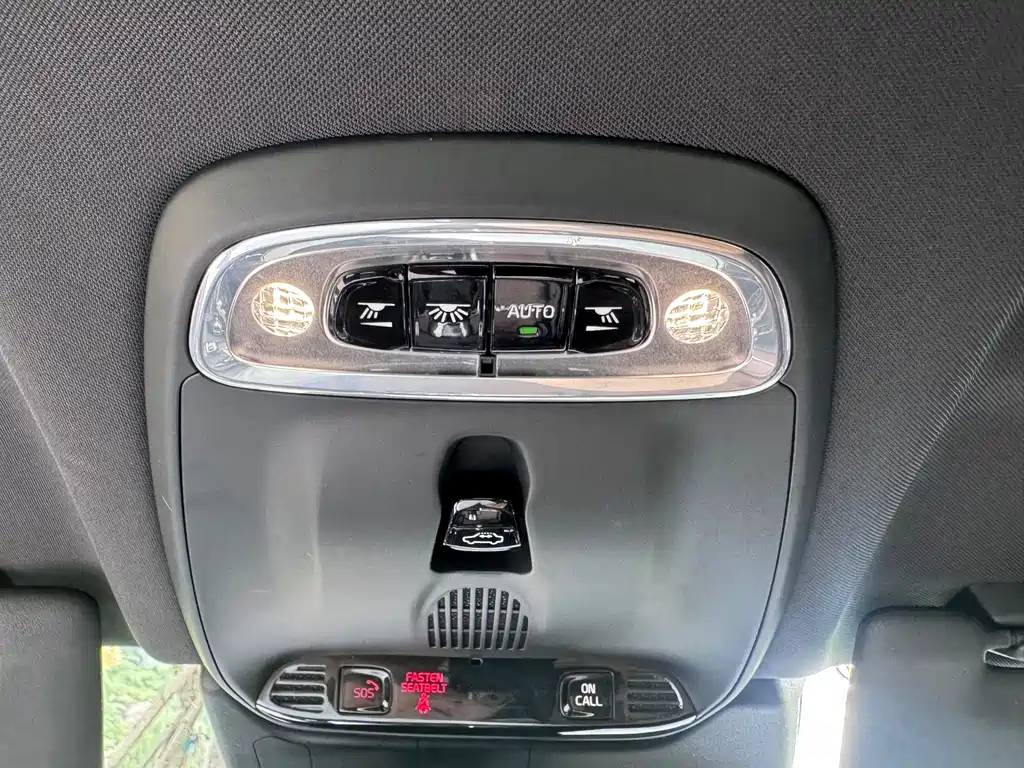 Volvo Volvo XC60 T5 AWD Inscription 2021 - thumbnail 19