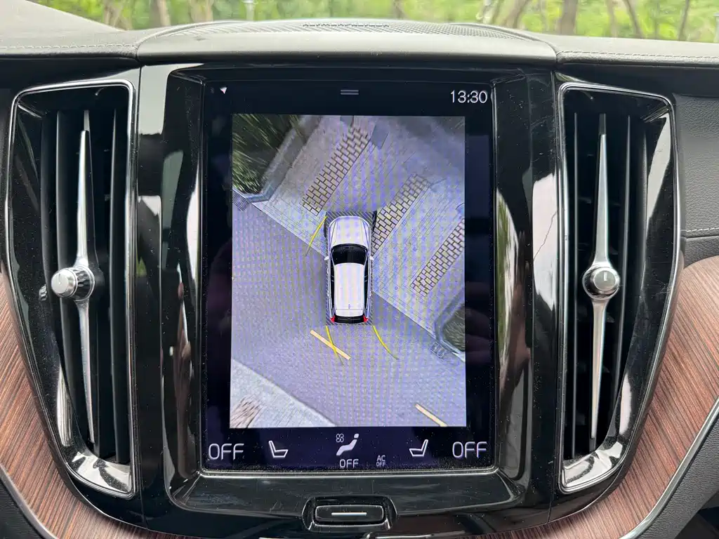 Volvo Volvo XC60 T5 AWD Inscription 2021 - thumbnail 20