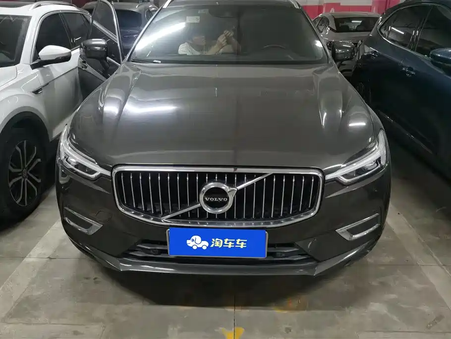 Volvo Volvo XC60 2021 T5 AWD Inscription 2020 - thumbnail 2