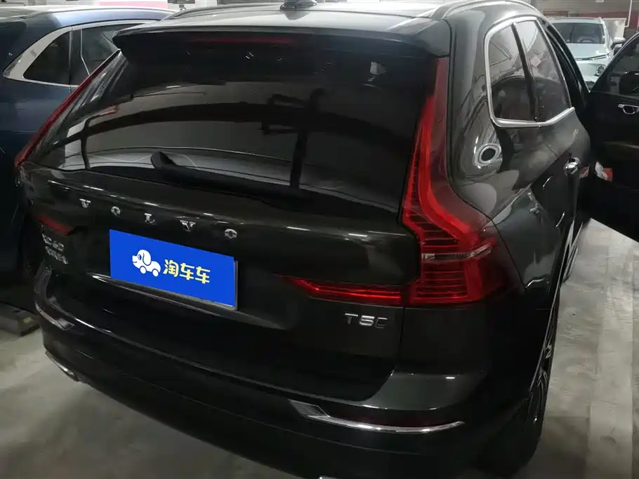 Volvo Volvo XC60 2021 T5 AWD Inscription 2020 - thumbnail 3