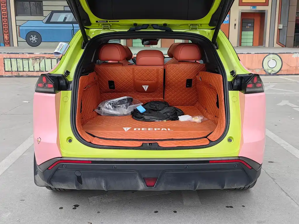 Deepal Auto Deepal S07 620Max EV 2023 - thumbnail 12