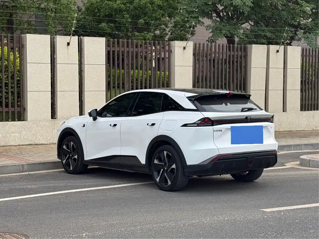 Deepal Auto Deepal S07 2023 520Max EV 2024 - thumbnail 6