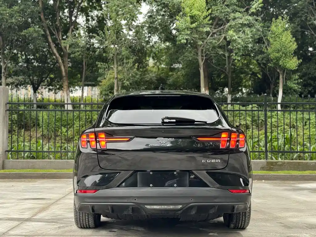 Ford Ford Mustang Mach-E 2021 Select RWD Standard Range 2022 - thumbnail 5