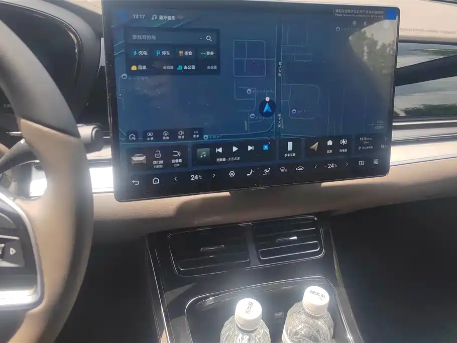 BYD BYD e9 2025 506 Luxury Edition 2025 - thumbnail 13