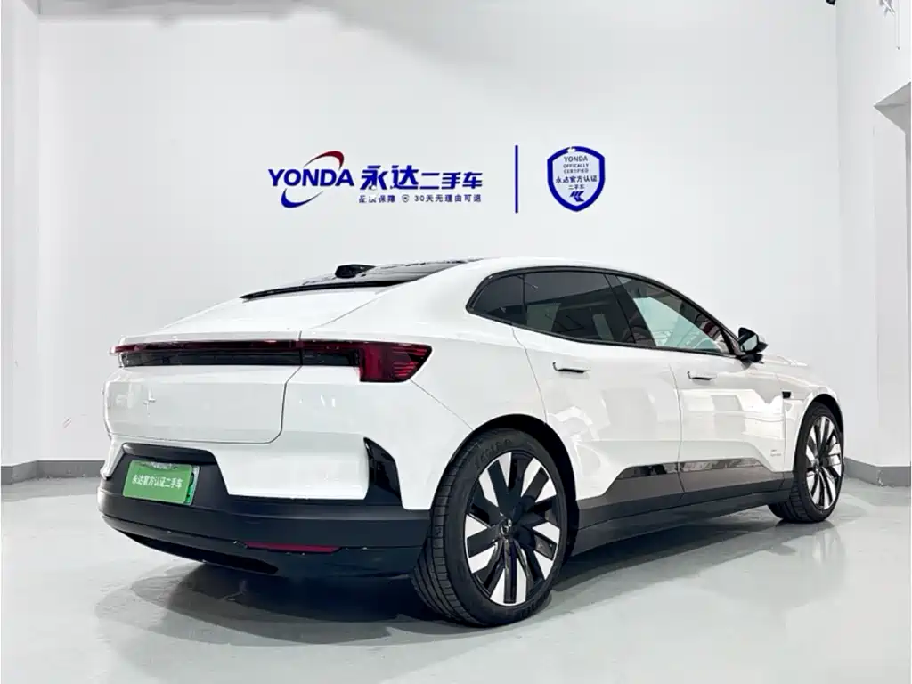 Polestar Polestar 4 2024 Dual Motor Long Range PLUS Dual Star Interconnection Edition 2024 - thumbnail 4