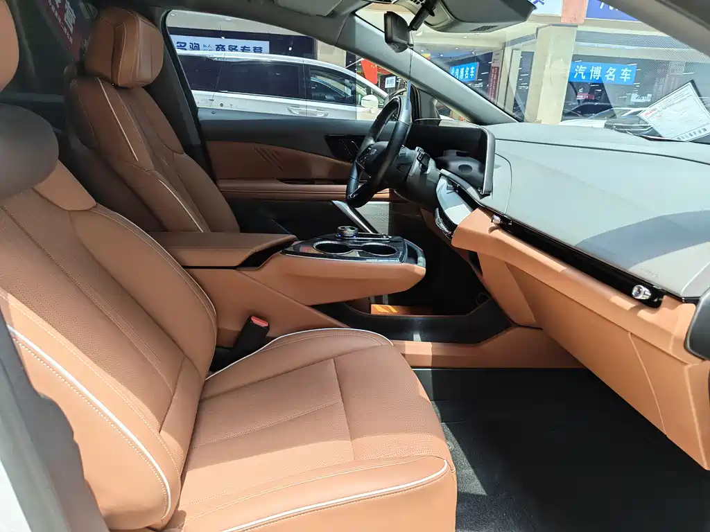 Cadillac IQ Aoge 2024 AWD Long Range 2024 - thumbnail 13