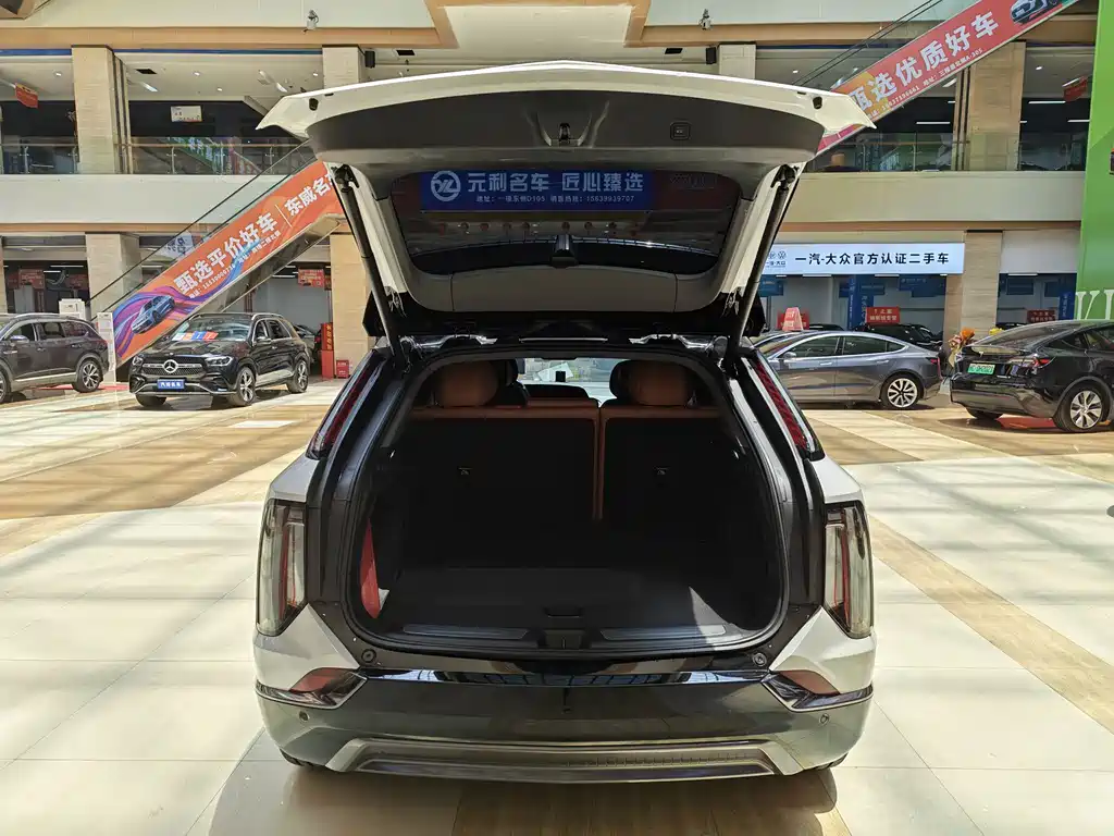 Cadillac IQ Aoge 2024 AWD Long Range 2024 - thumbnail 16