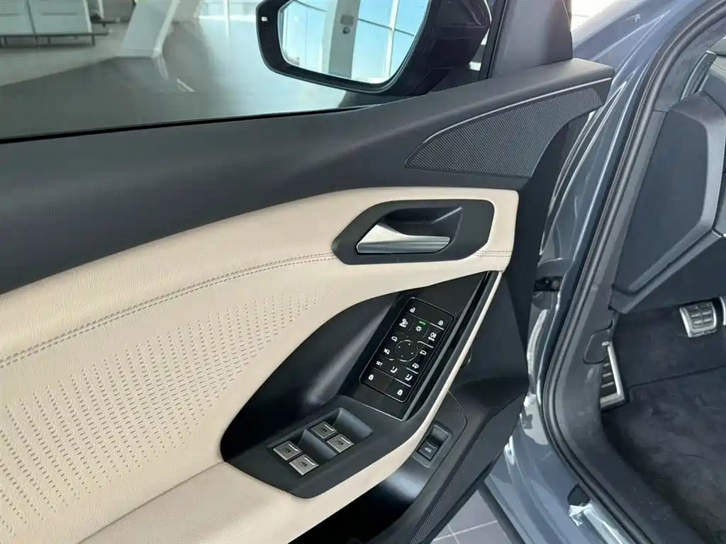 Audi Audi Q6L e-tron Long Range 2026 - thumbnail 7