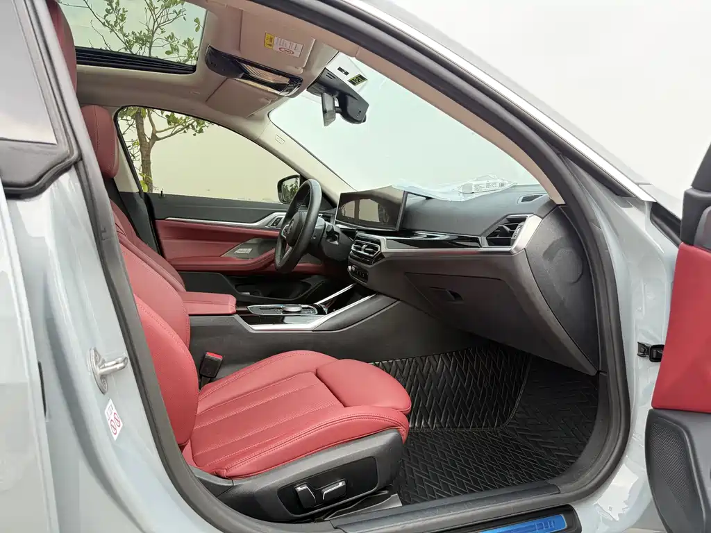 BMW BMW i4 eDrive35 2023 - thumbnail 9