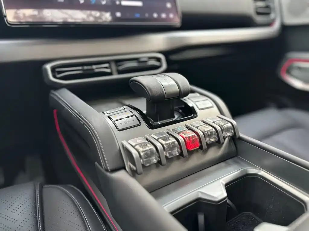 Fang Cheng Bao Tai 3 2025 501KM AWD Max 2025 - thumbnail 15