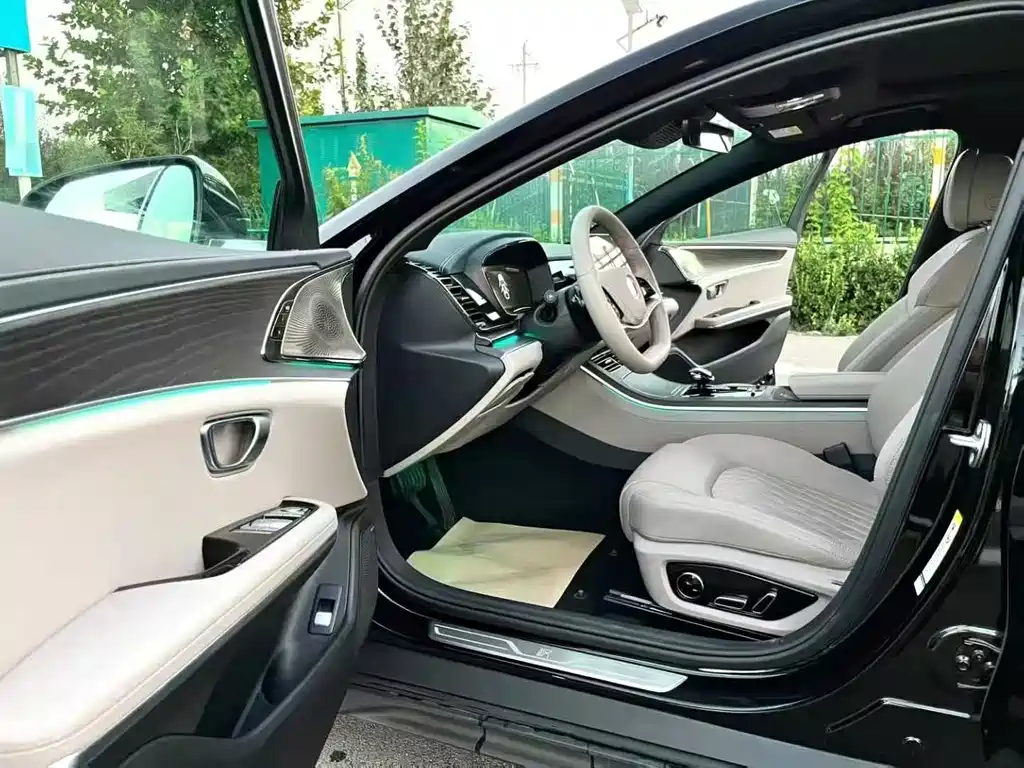 BYD BYD Han 2026 EV Intelligent Driving Edition 635KM Pilot Edition 2026 - thumbnail 3