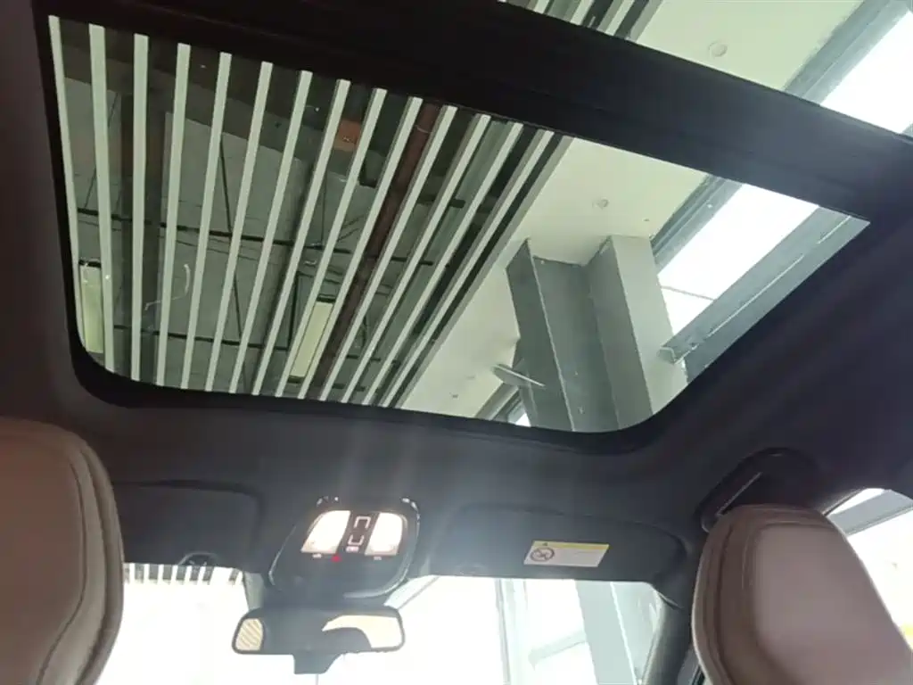 Volvo Volvo XC60 2023 B5 AWD Momentum 2023 - thumbnail 18
