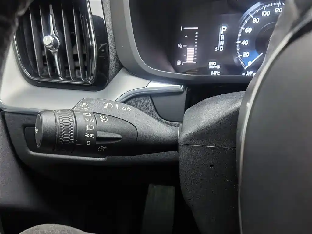 Volvo Volvo XC60 T5 AWD 2020 - thumbnail 21
