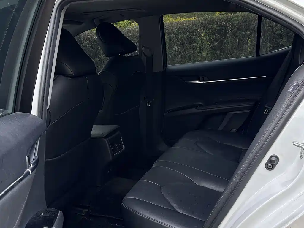Toyota Camry 2.0E 2022 - thumbnail 8