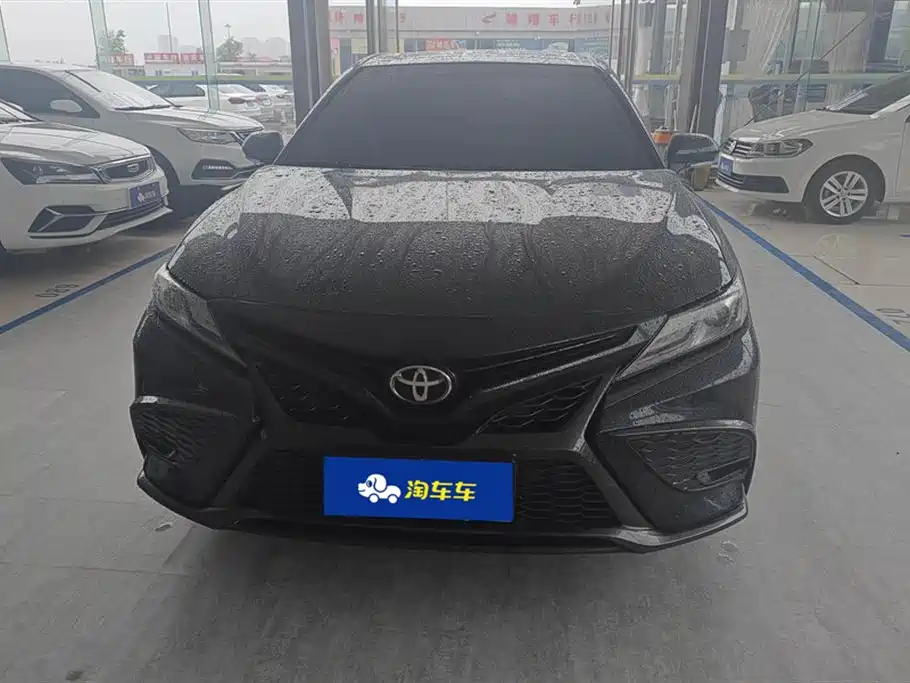 Toyota Camry 2.5S Knight Edition 2022 - thumbnail 2
