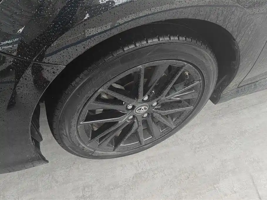 Toyota Camry 2.5S Knight Edition 2022 - thumbnail 6