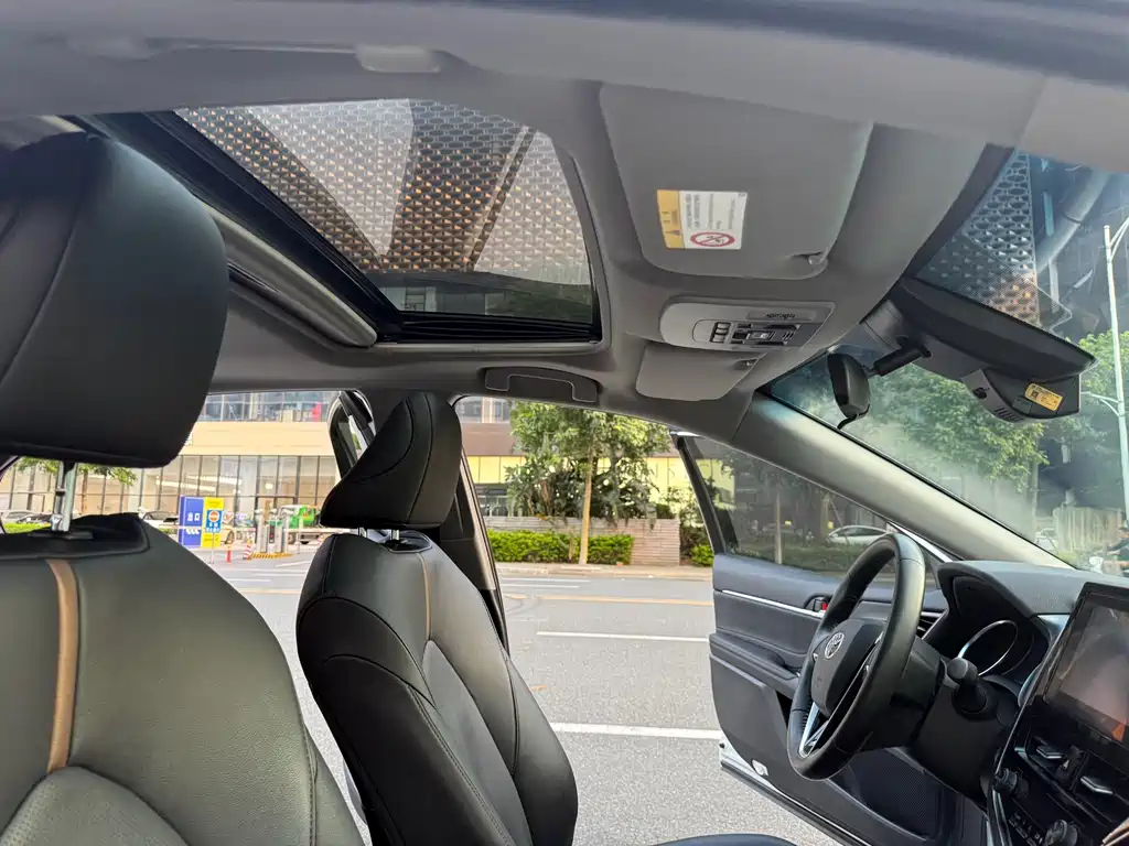 Toyota Camry 2.5HGVP Leading Edition 2023 - thumbnail 10