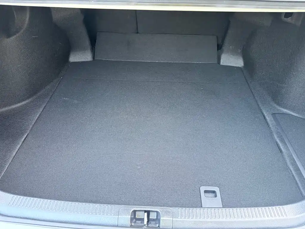 Toyota Camry 2.5HGVP Leading Edition 2023 - thumbnail 22