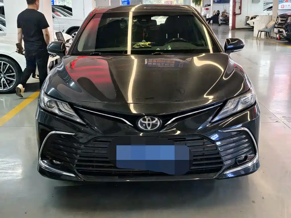 Toyota Toyota Camry 2021 2.5G Luxury Edition 2021 - thumbnail 2