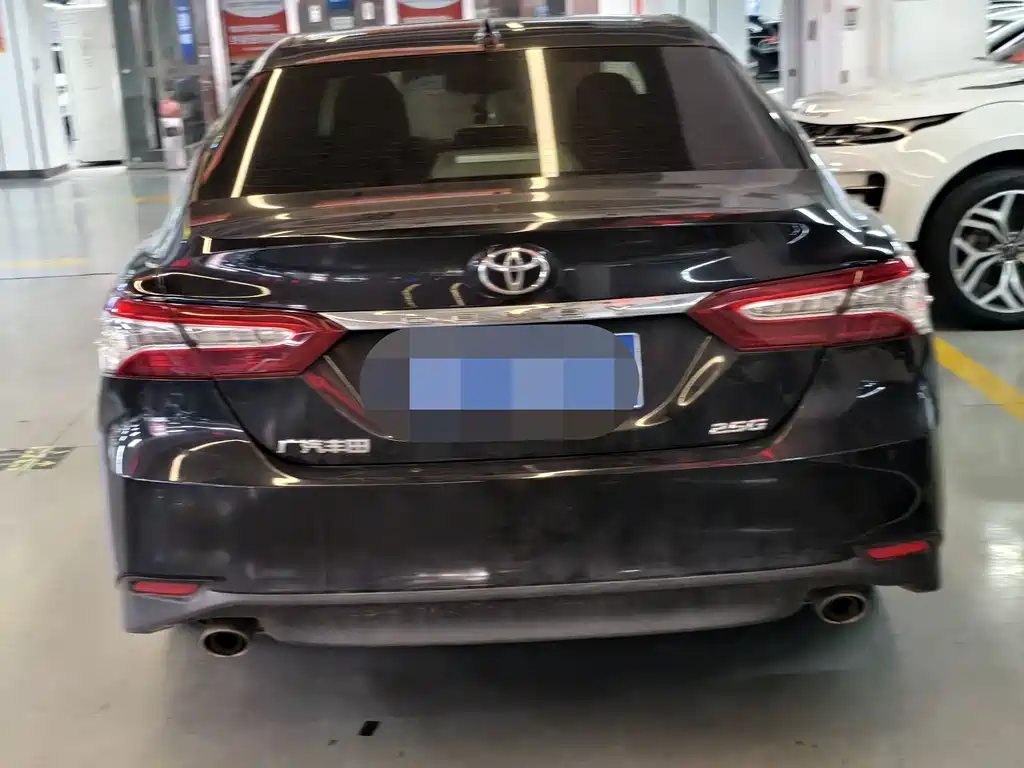 Toyota Toyota Camry 2021 2.5G Luxury Edition 2021 - thumbnail 4