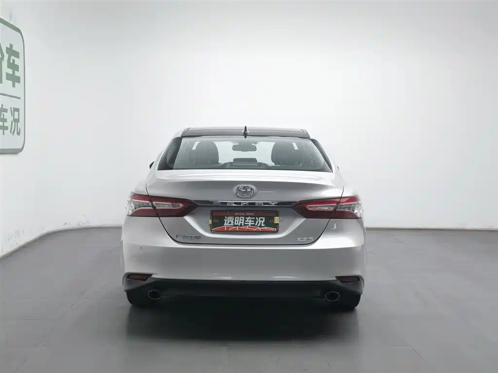 Toyota Camry 2.5G Luxury Edition 2022 - thumbnail 4