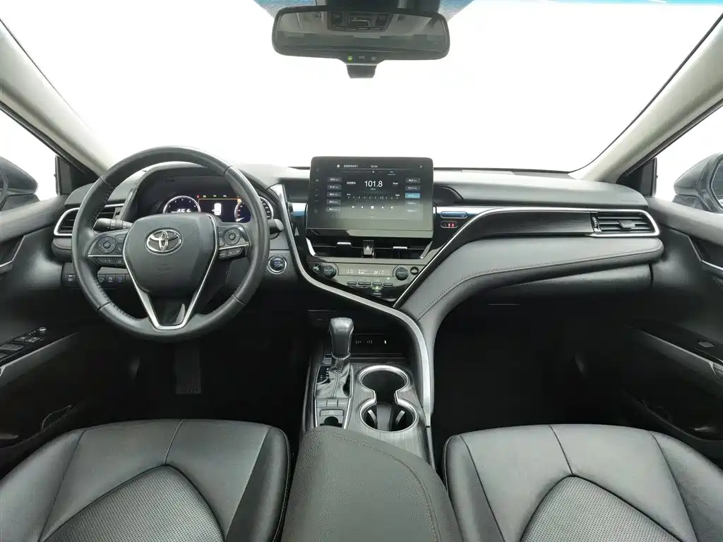 Toyota Camry 2.5G Luxury Edition 2022 - thumbnail 5