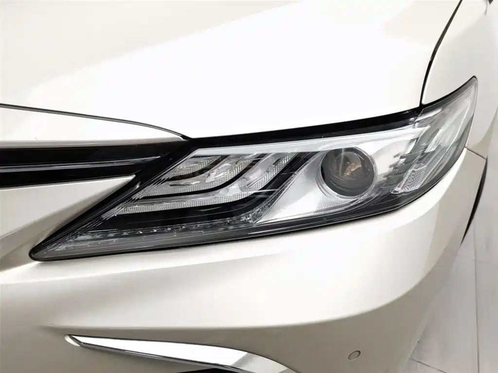 Toyota Camry 2.5G Luxury Edition 2022 - thumbnail 7