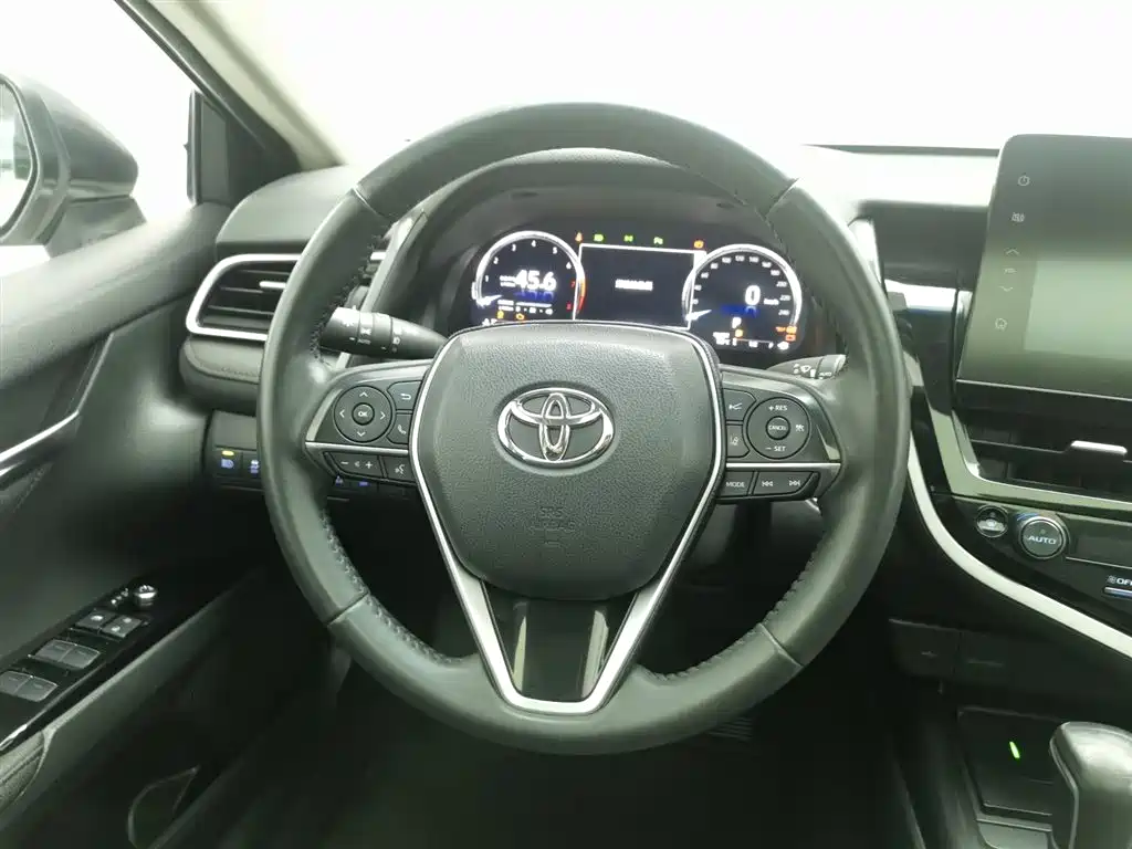 Toyota Camry 2.5G Luxury Edition 2022 - thumbnail 11
