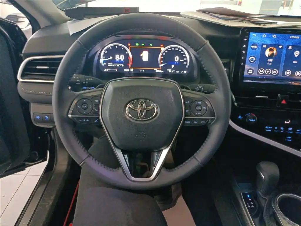 Toyota Camry 2022 2.5S Knight Edition 2022 - thumbnail 7