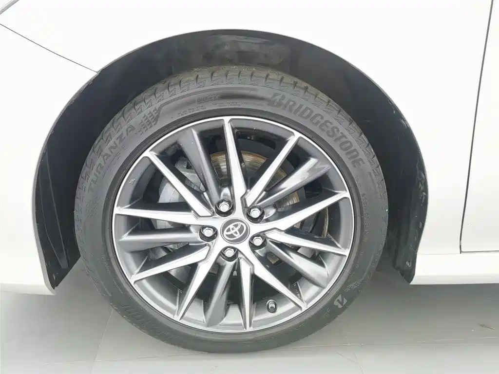 Toyota Camry 2.5G Luxury Edition 2022 - thumbnail 17