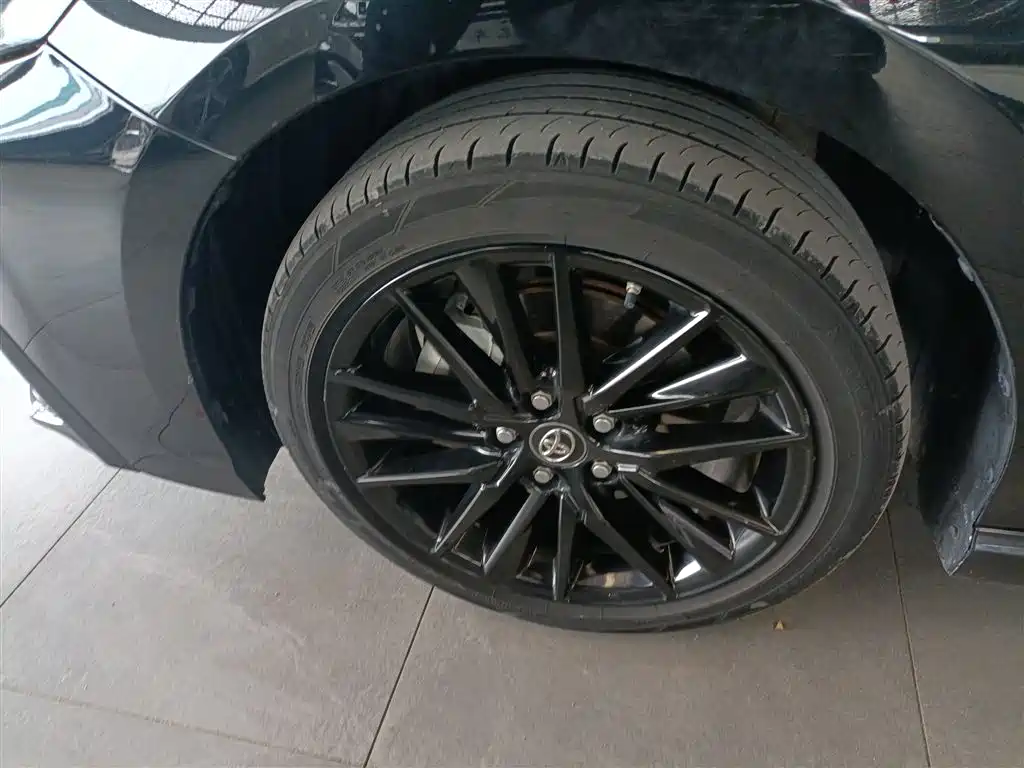 Toyota Camry 2022 2.5S Knight Edition 2022 - thumbnail 24