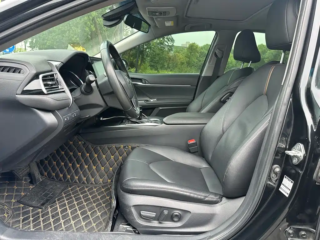 Toyota Camry 2.5HGVP Hybrid 2021 - thumbnail 8