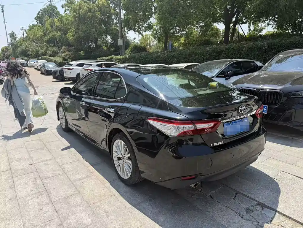 Toyota Camry 2.5G 2021 - thumbnail 9